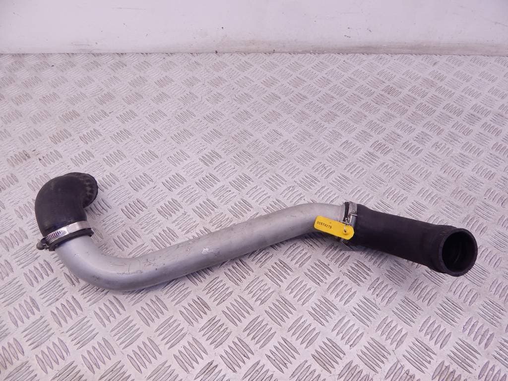 Патрубок интеркулера к BMW X5 E53 (99-03)