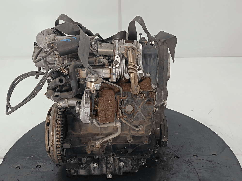 Двигатель к Renault Scenic 2 (03-06)