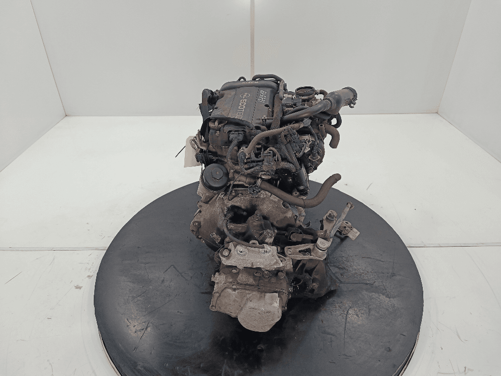 Двигатель к Opel Corsa D (06-11)