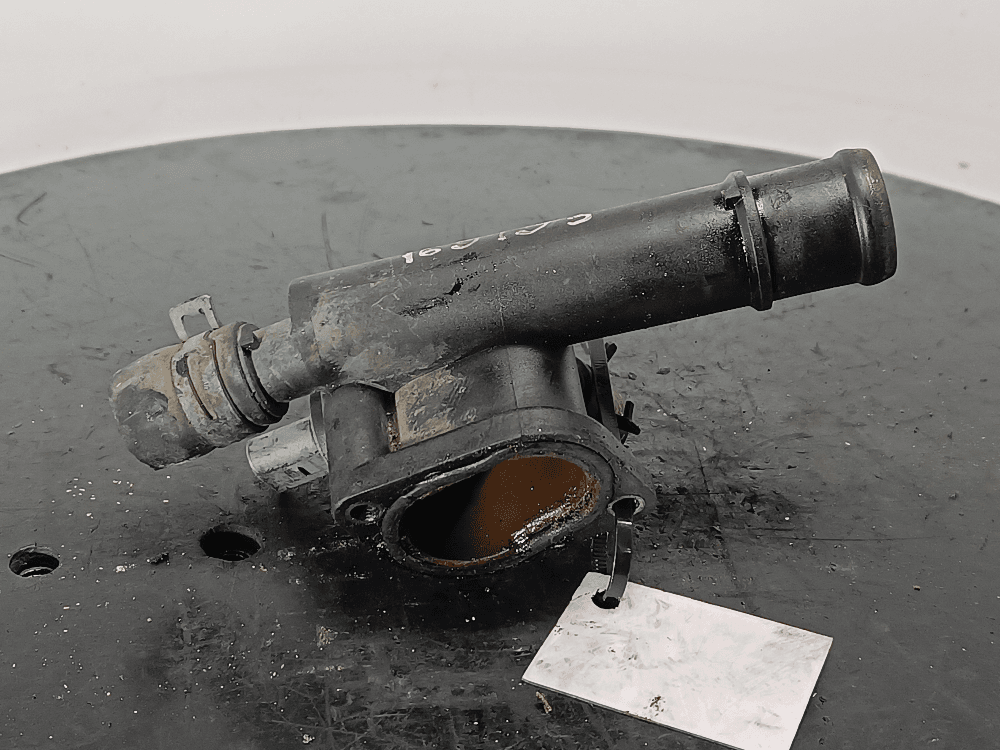 Фланец (тройник) системы охлаждения к Volkswagen Polo 4 (01-05)