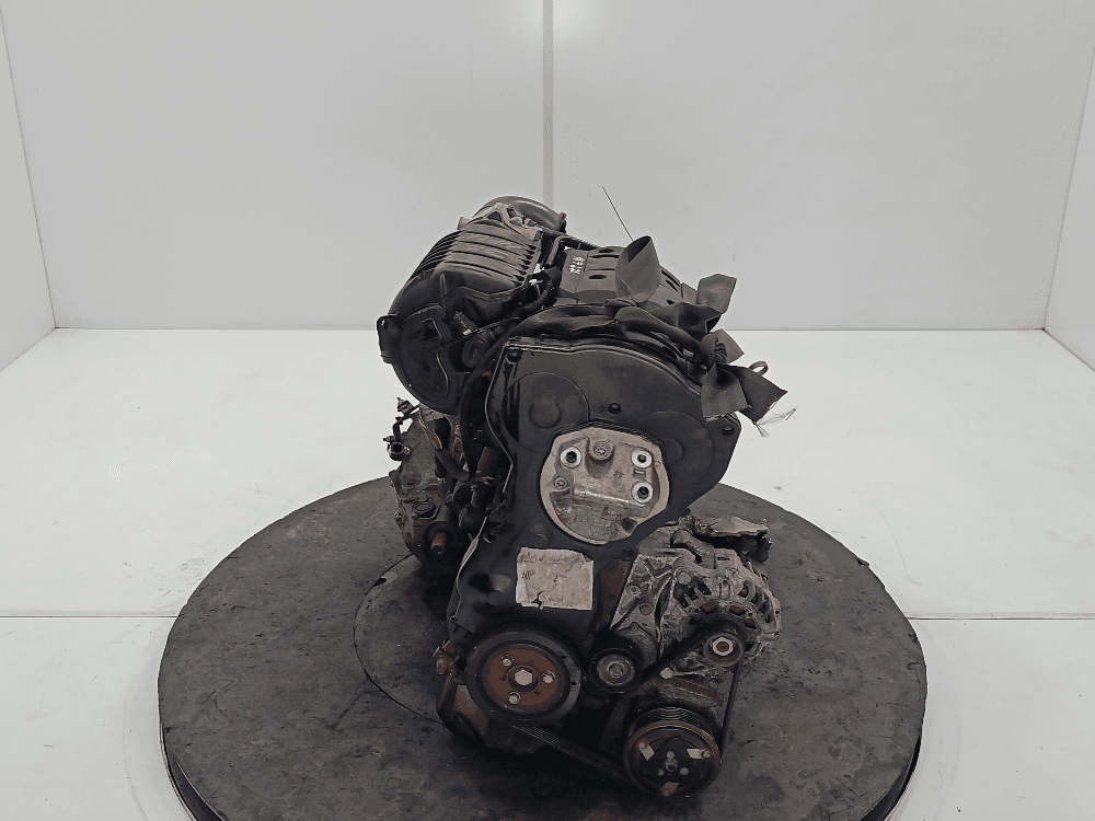 Двигатель к Peugeot 307 (01-05)