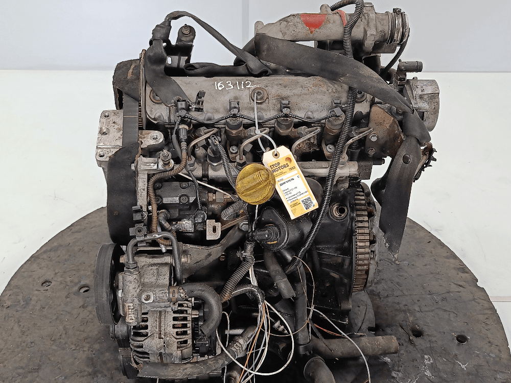 Двигатель к Renault Laguna 2 (01-05)