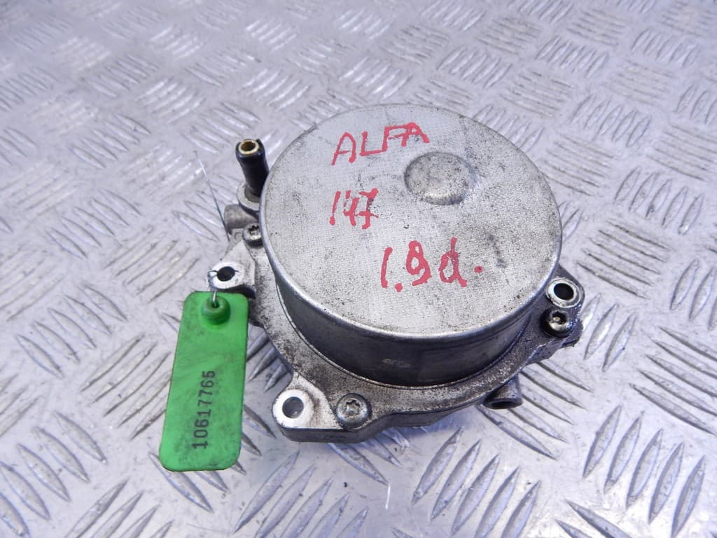 Насос вакуумный к Alfa Romeo 147 (00-04)