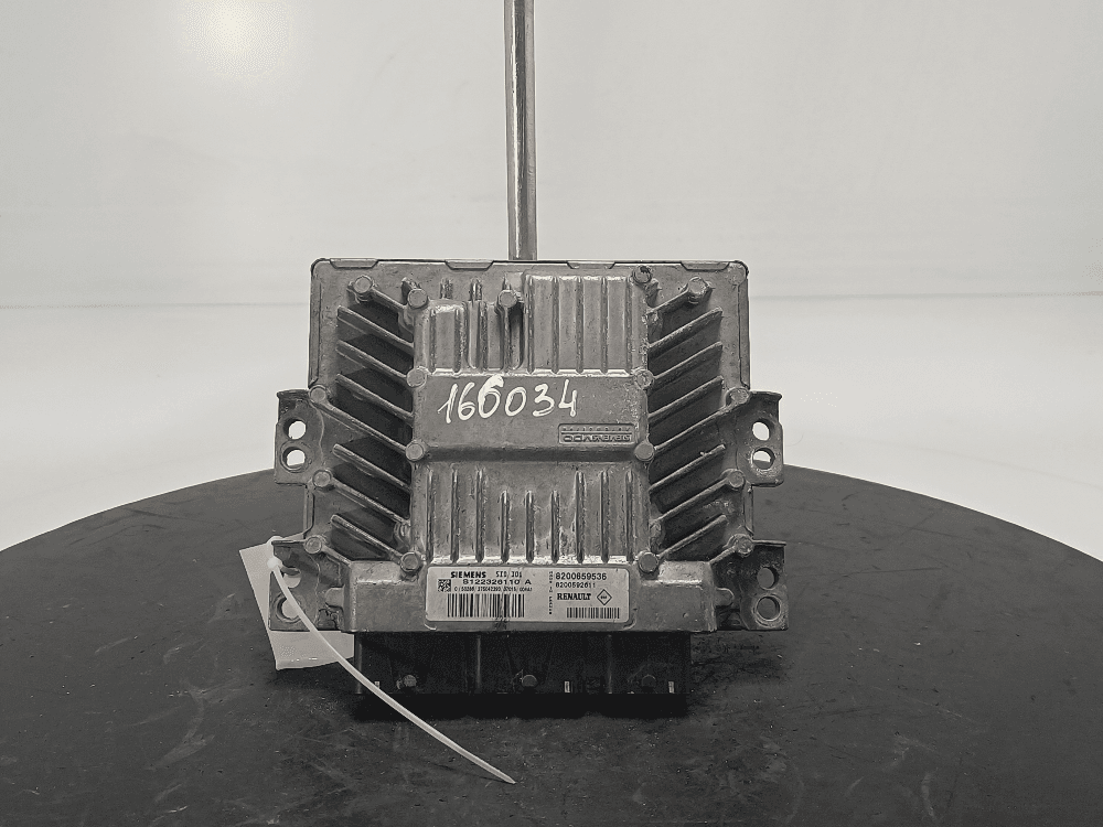 Блок управления двигателем к Renault Megane 2 (02-06)