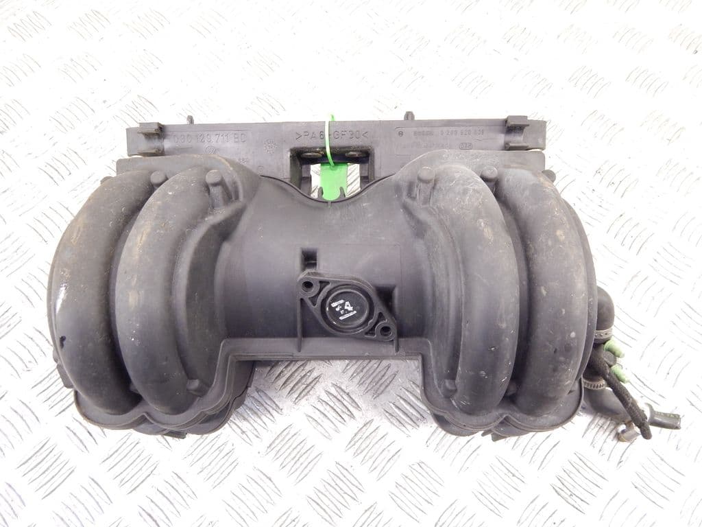Коллектор впускной к Volkswagen Polo 3 (94-01)