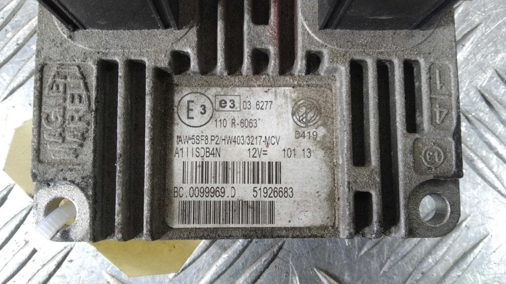 Блок управления двигателем к Fiat Punto 2 Рестайлинг (03-10)