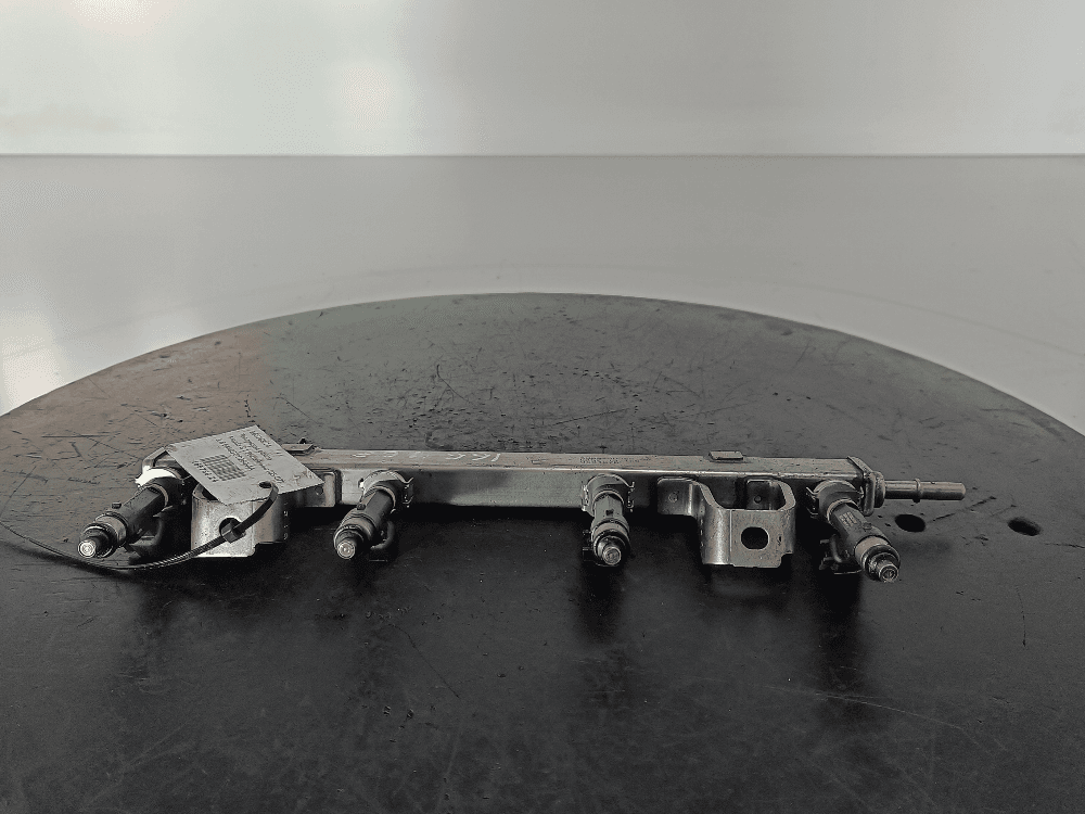 Топливная рампа к Mazda 6 1 Рестайлинг (05-07)