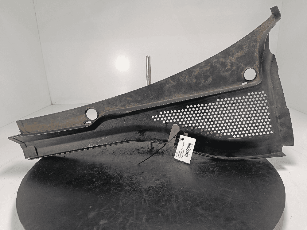 Дождевик к Volkswagen Golf 7 (12-17)