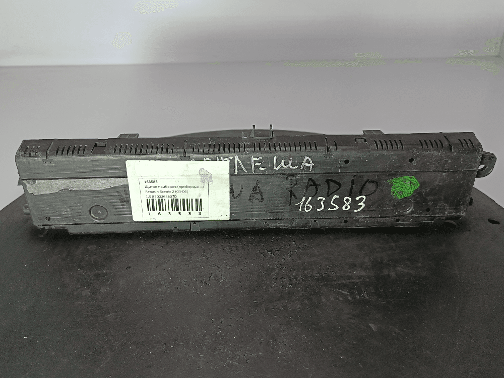 Щиток приборов (приборная панель) к Renault Scenic 2 (03-06)