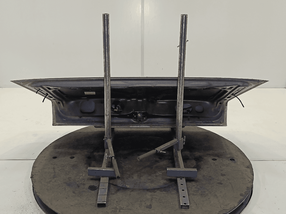 Крышка багажника (дверь 3-5) к Mercedes 190 W201 (82-93)