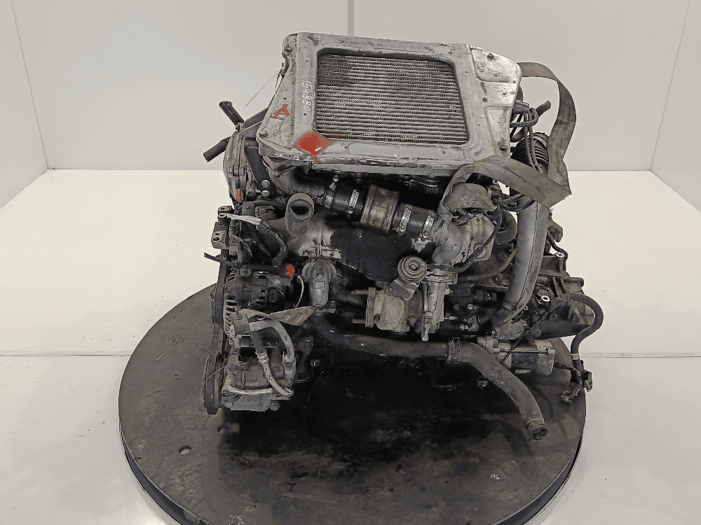 Двигатель к Nissan  X-Trail T30 (01-04)