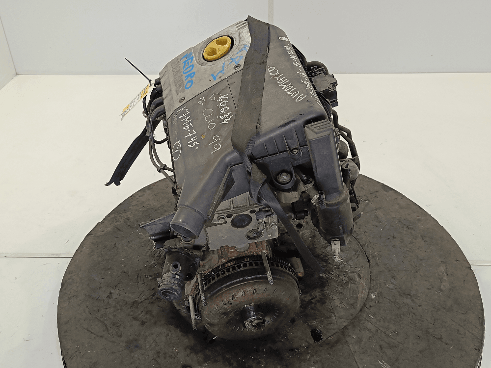 Двигатель к Renault Clio 2 Рестайлинг (01-03)