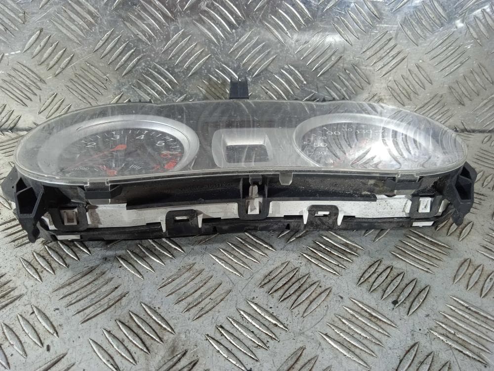 Щиток приборов (приборная панель) к Renault Clio 3 (05-09)