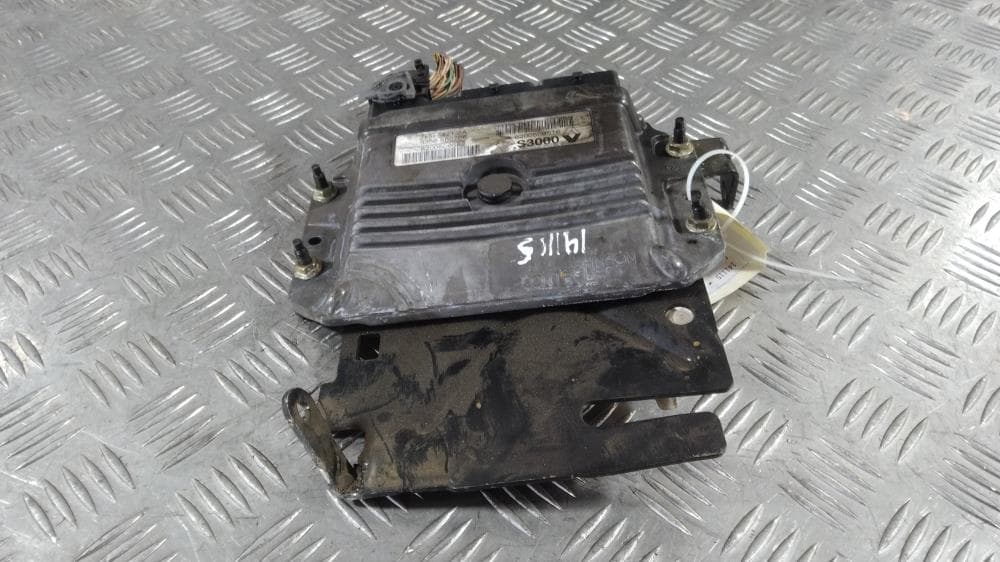 Блок управления двигателем к Renault Megane 2 (02-06)