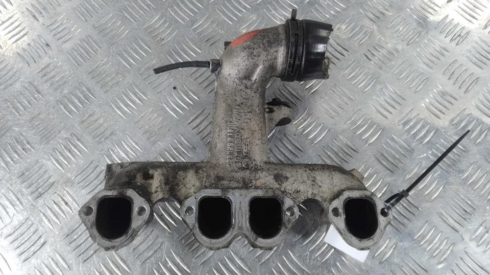 Коллектор впускной к Volkswagen Golf 3 (91-99)