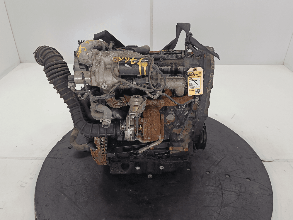 Двигатель к Nissan  Primera P12 (02-08)