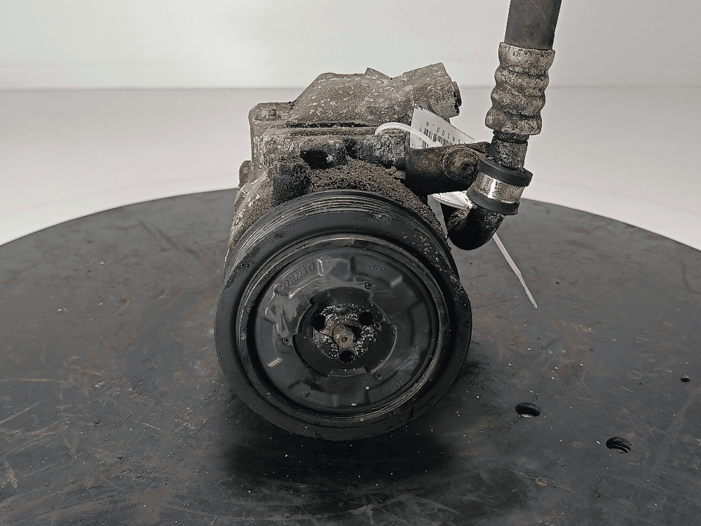 Компрессор кондиционера к Volkswagen Polo 4 (01-05)