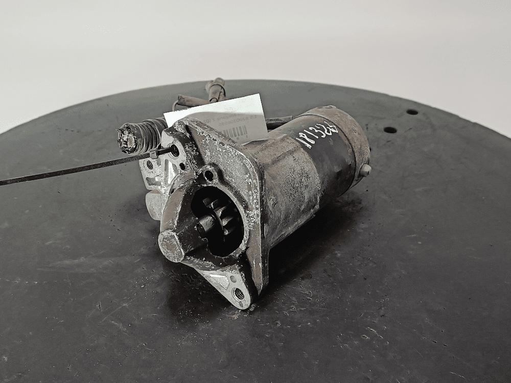 Стартер к Renault Megane 2 (02-06)