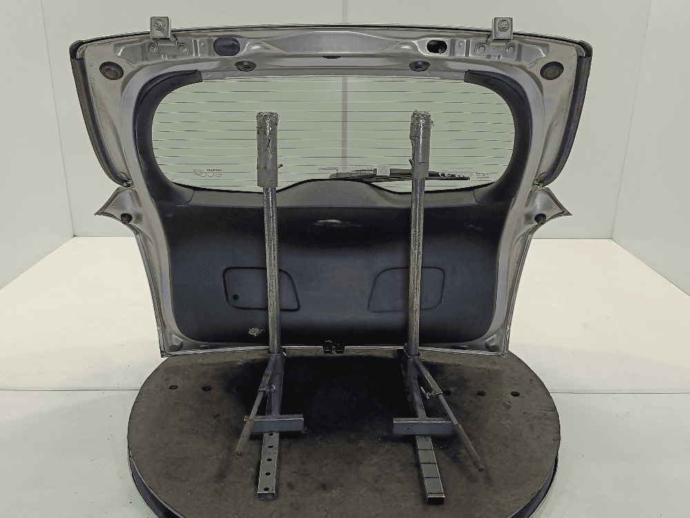 Крышка багажника (дверь 3-5) к Renault Clio 3 (05-09)