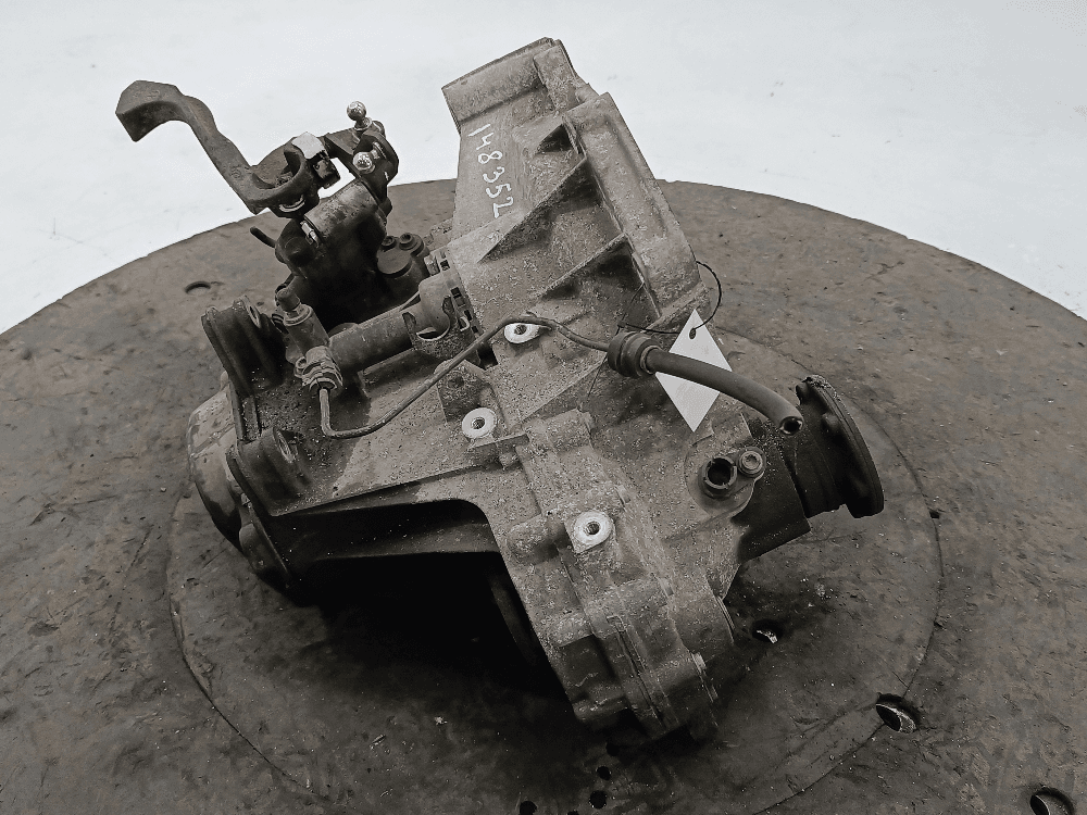 КПП механическая (МКПП) к Volkswagen Polo 4 (01-05)