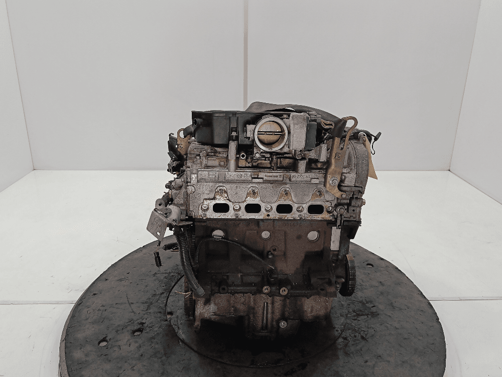 Двигатель к Renault Laguna 2 (01-05)