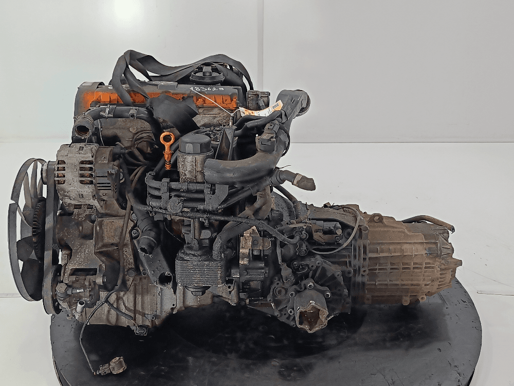 Двигатель к Audi A4 B6 (01-05)