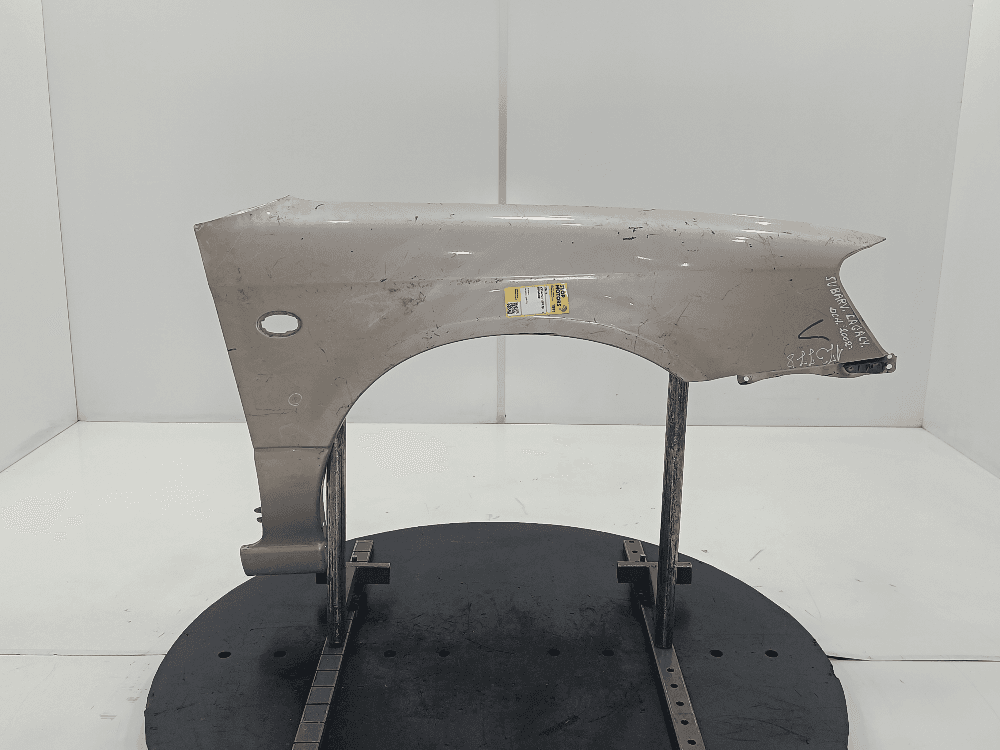 Крыло переднее правое к Subaru Legacy 3 (98-03)