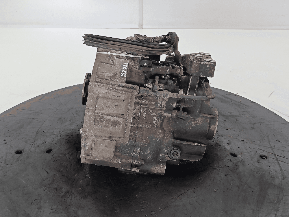 КПП механическая (МКПП) к Volkswagen Passat B6 (05-10)
