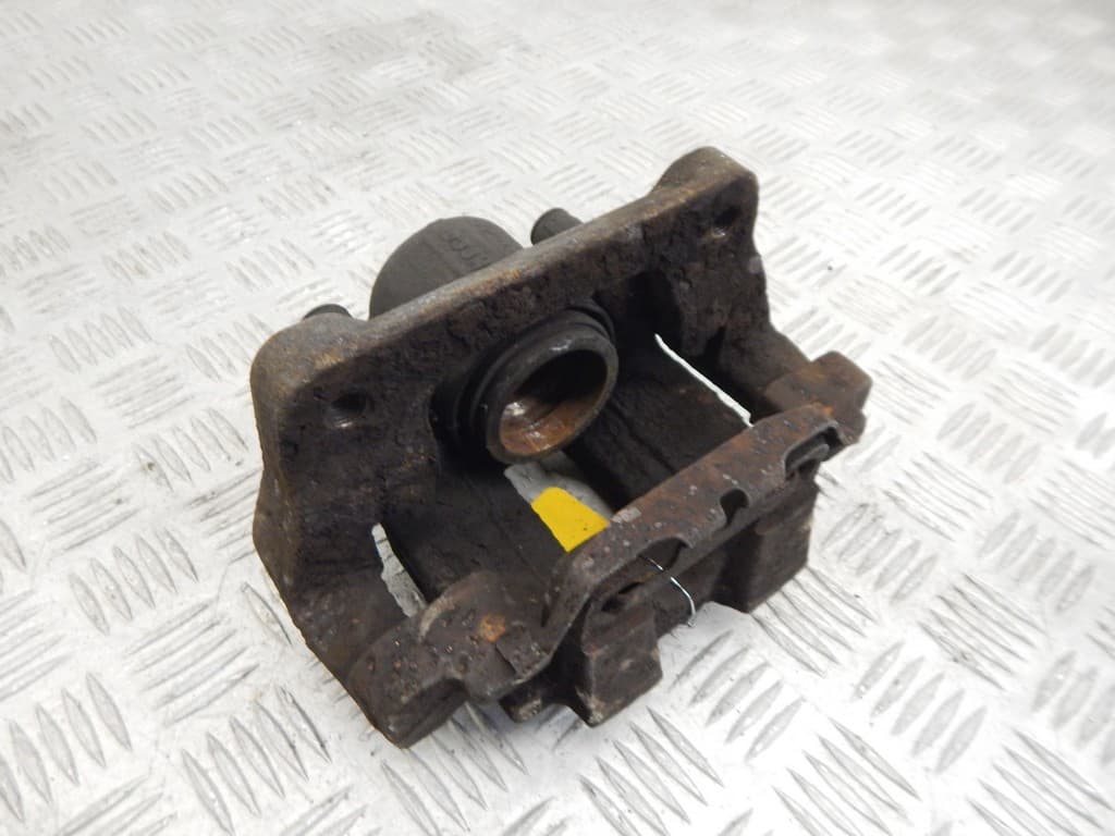 Суппорт передний правый к BMW X3 F25 (10-14)