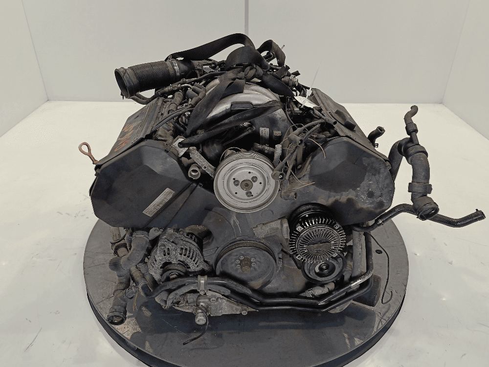 Двигатель к Audi A4 B6 (01-05)
