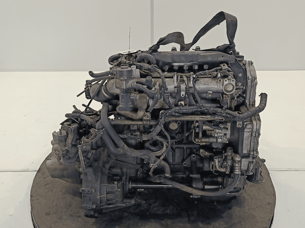 Двигатель к Nissan  Primera P12 (02-08)