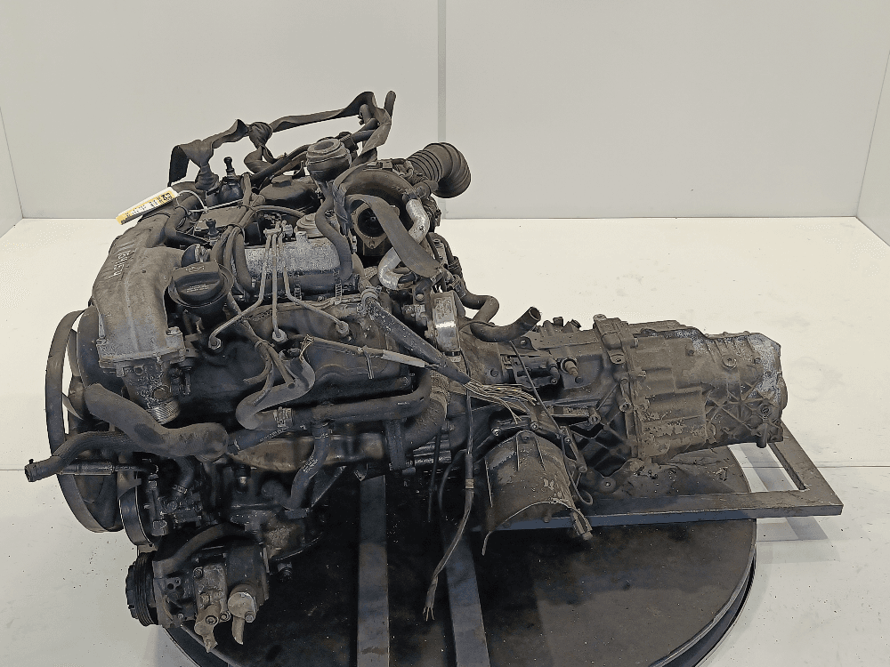 Двигатель к Audi A4 B6 (01-05)