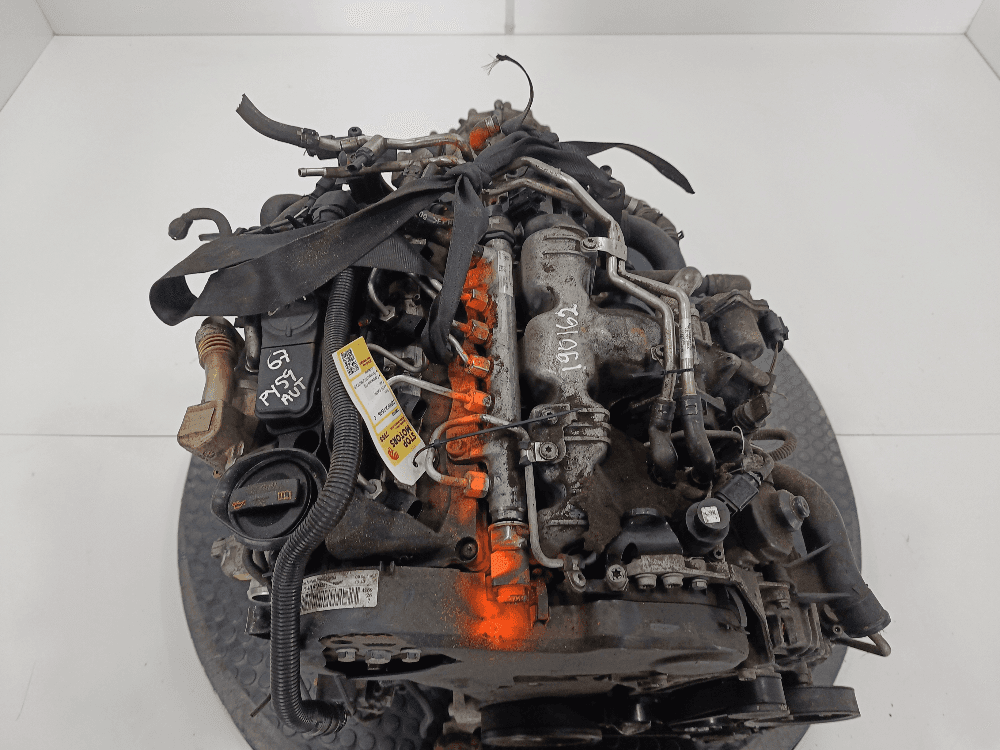 Двигатель к Audi A4 B7 (04-09)