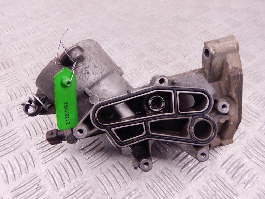 Корпус масляного фильтра к Land-Rover Range Rover 3 (02-05)