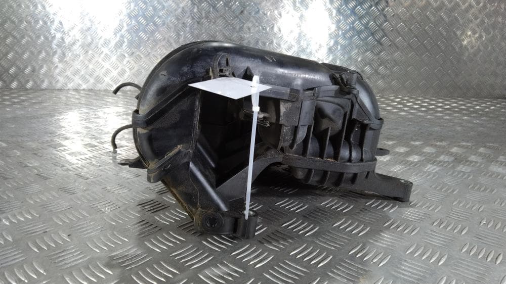 Коллектор впускной к Ford Focus 2 (04-08)