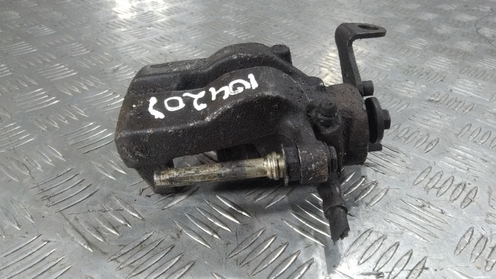 Суппорт задний левый к Alfa Romeo 156 (97-02)