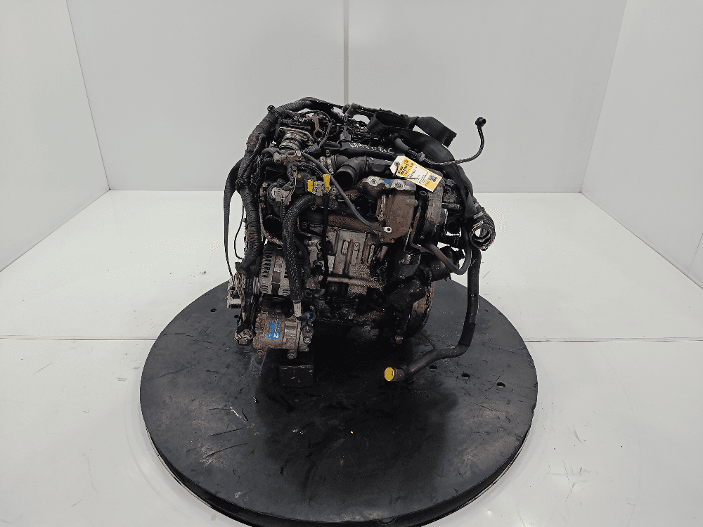 Двигатель к Volvo S40 2 (04-07)