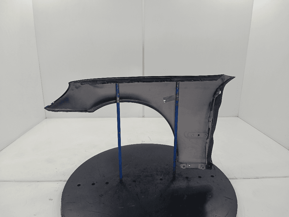 Крыло переднее правое к Mercedes C Class W203/S203/CL203 (00-04)