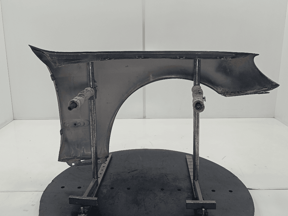 Крыло переднее левое к Mercedes S W220 (98-02)