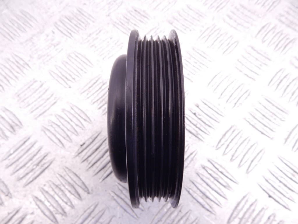 Шкив помпы к BMW 5 E39 (95-00)
