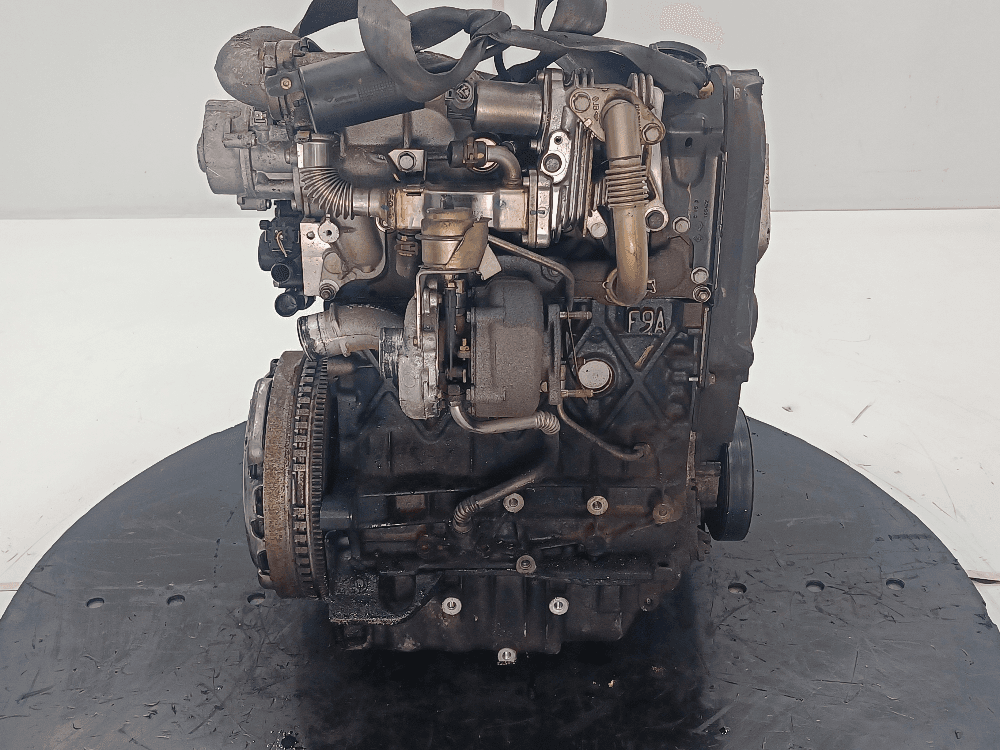 Двигатель к Renault Scenic 2 (03-06)