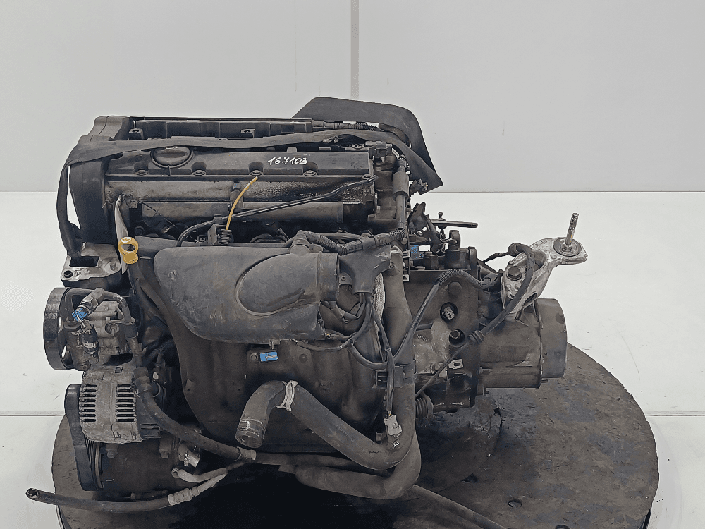 Двигатель к Peugeot 406 Рестайлинг (99-04)
