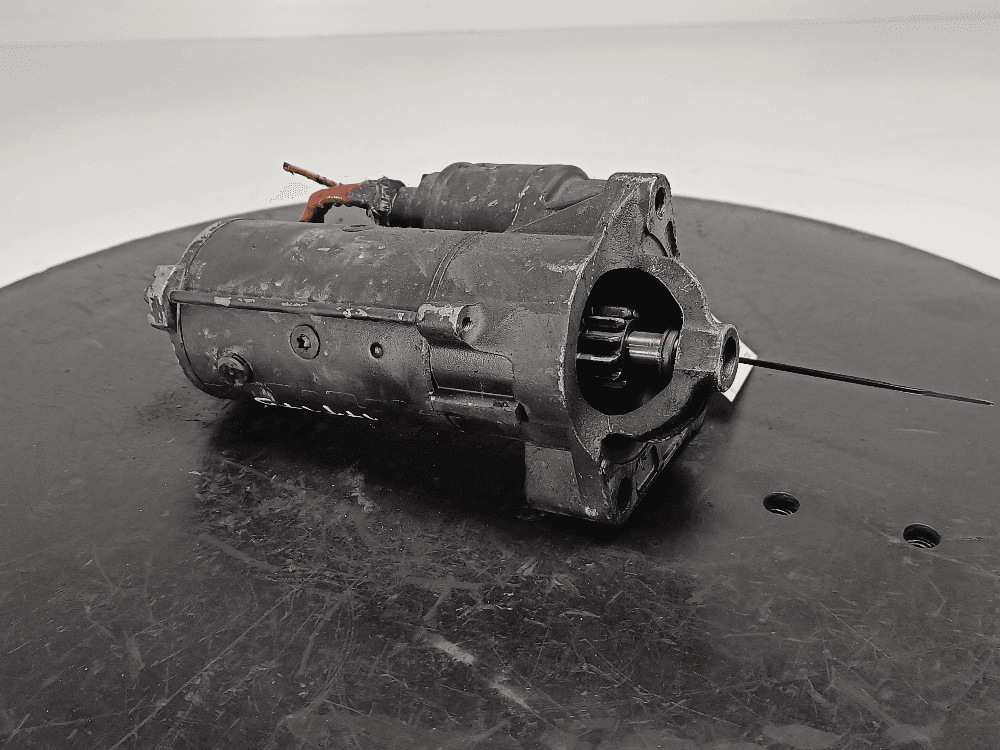 Стартер к Renault Scenic 2 (03-06)