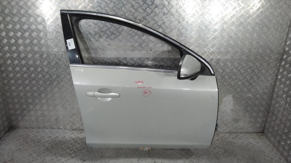 Дверь передняя правая к Volvo V60 1 (10-13)