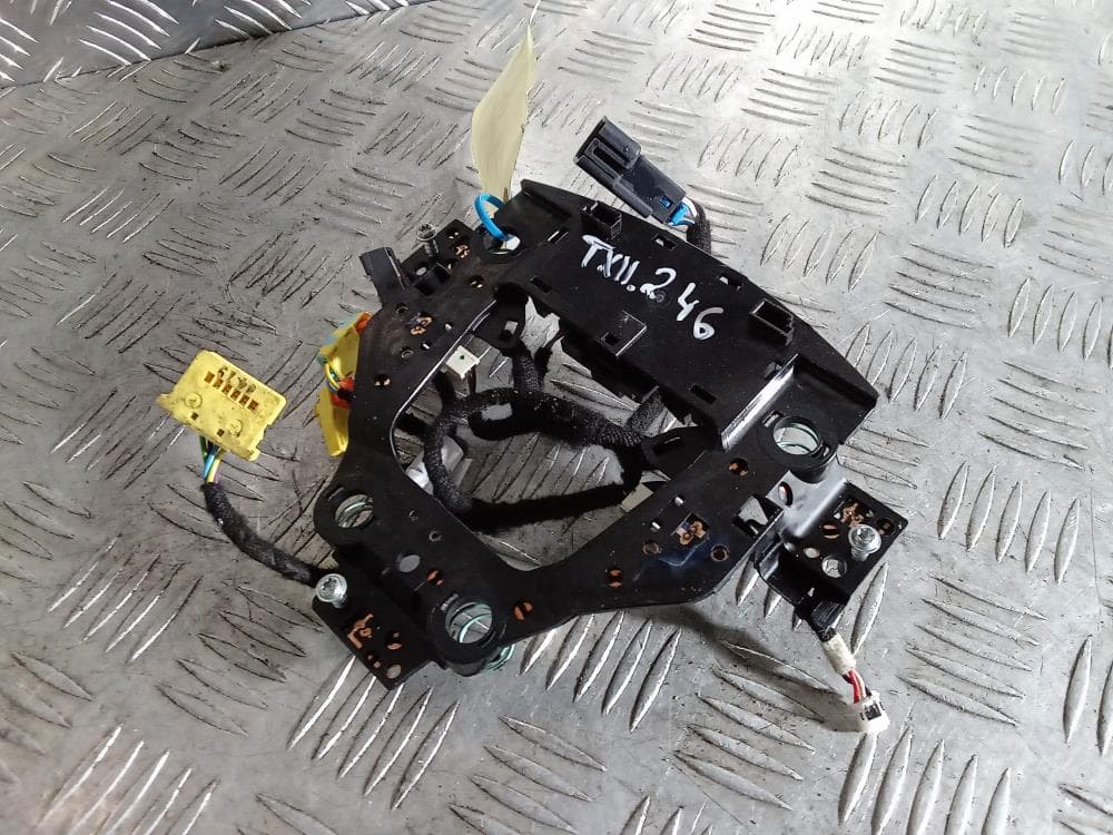 Кронштейн к Tesla Model X (15-21)