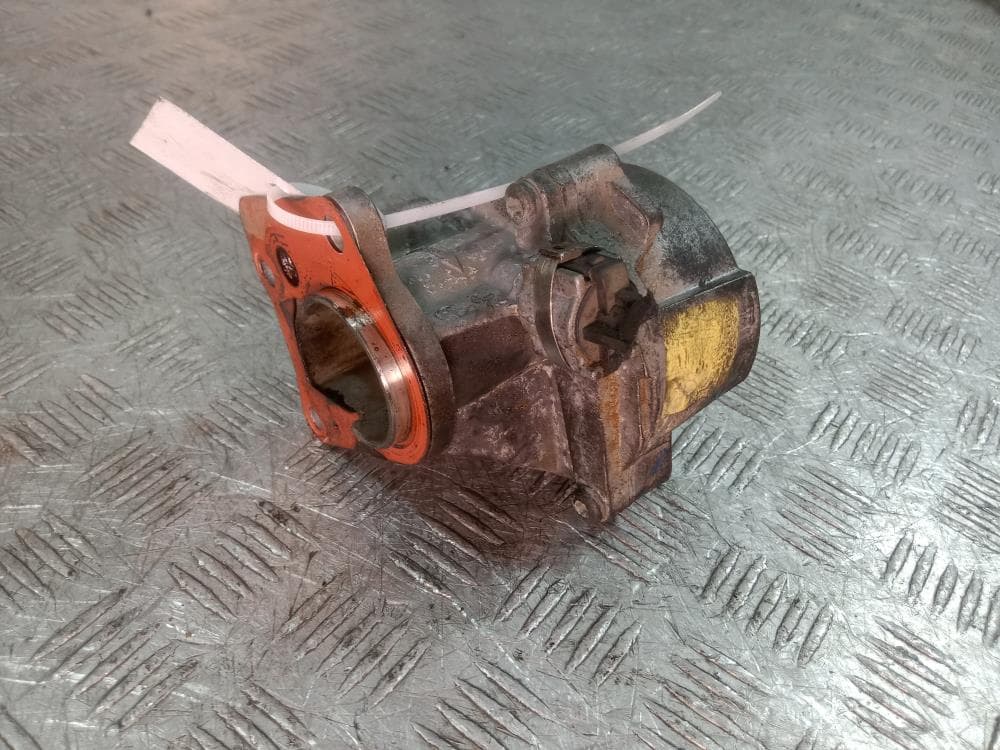 Насос вакуумный к Renault Scenic 2 (03-06)