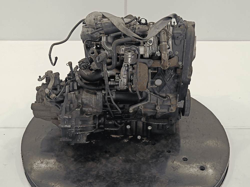 Двигатель к Renault Scenic 2 (03-06)