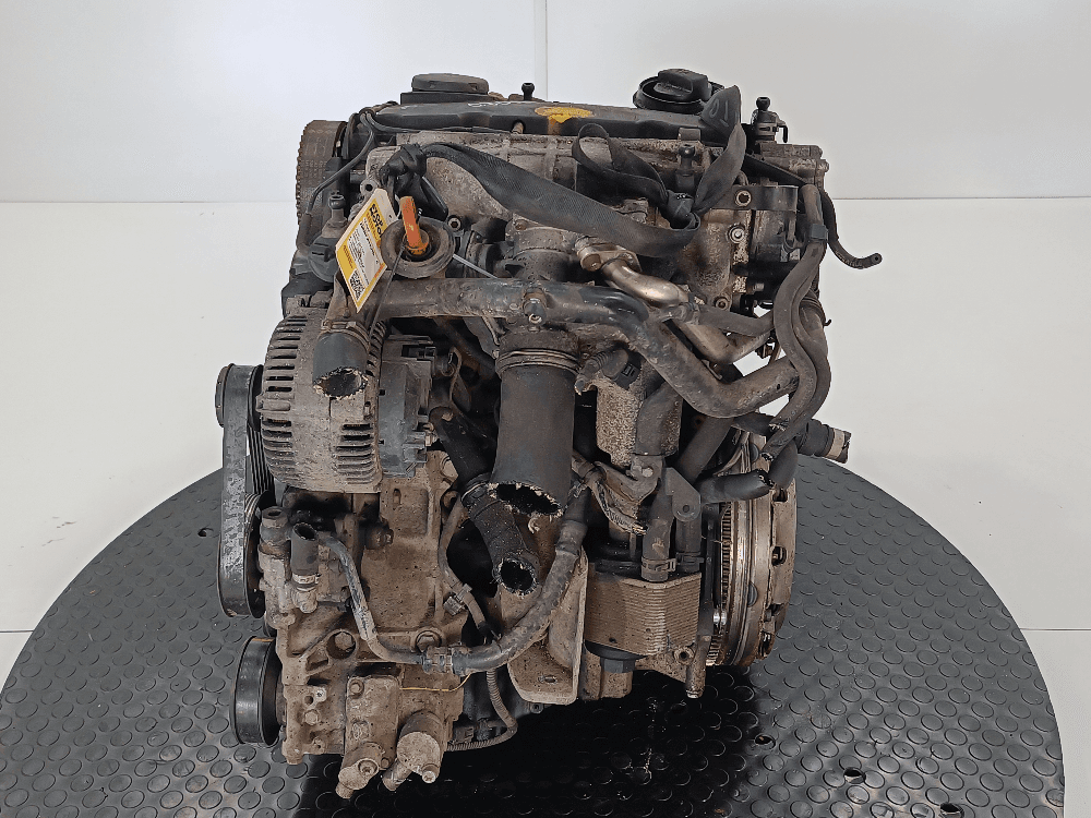 Двигатель к Audi A4 B7 (04-09)