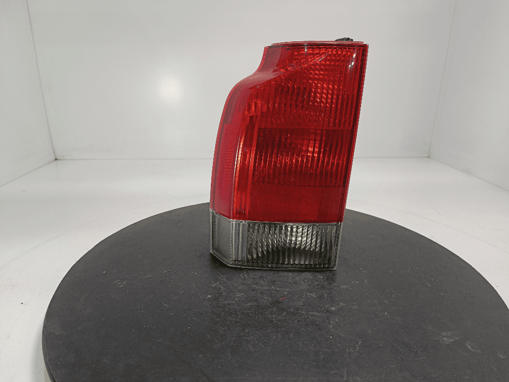 Фонарь задний левый к Volvo V70 2 (00-05)