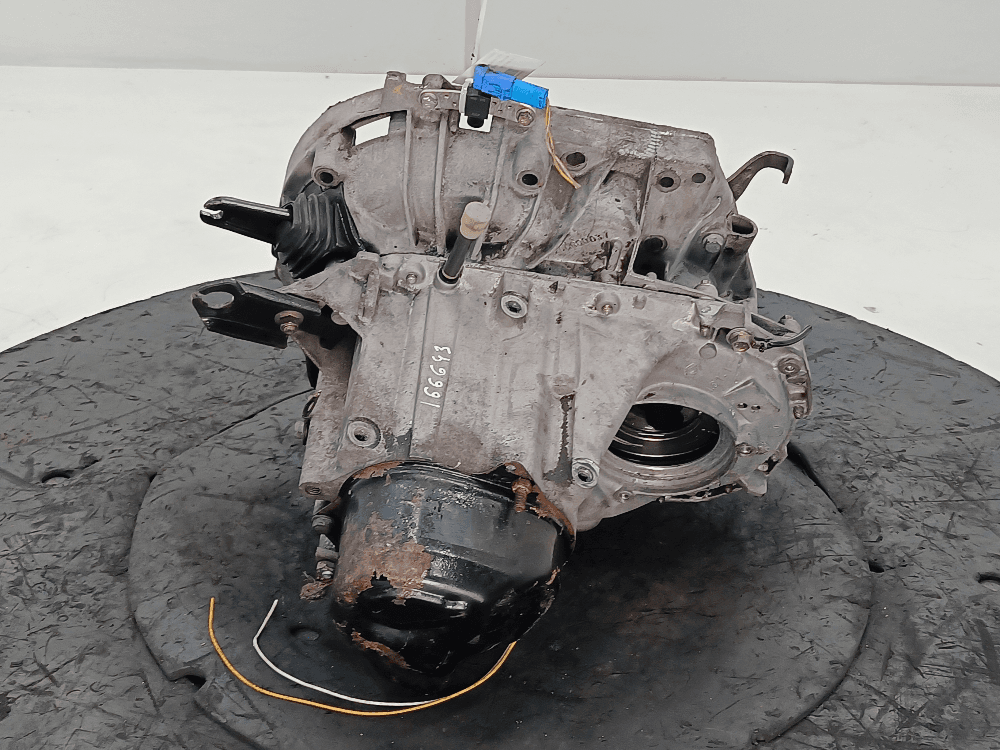 КПП механическая (МКПП) к Renault Clio 2 Рестайлинг (01-03)